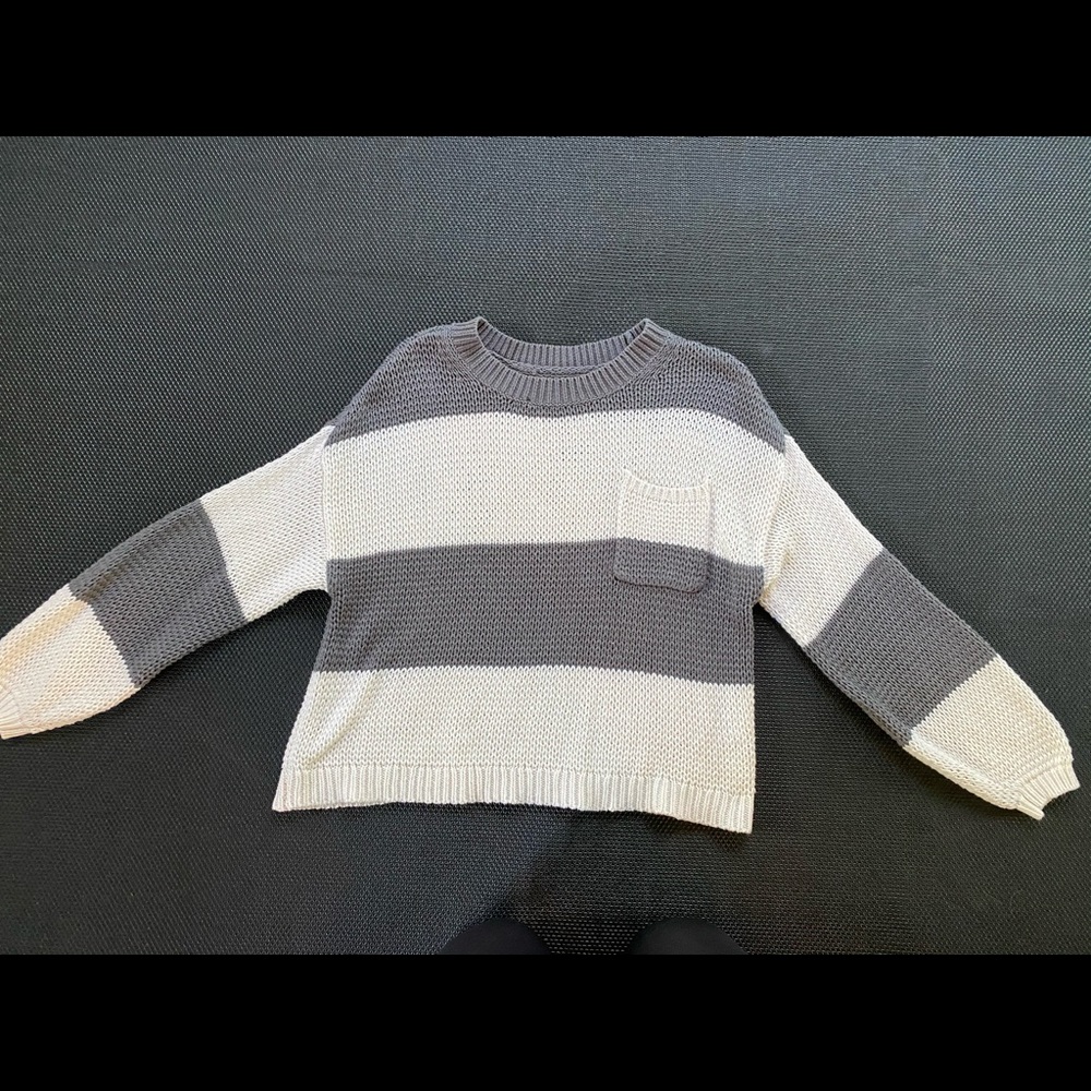AMERICAN EAGLE Knit Sweater